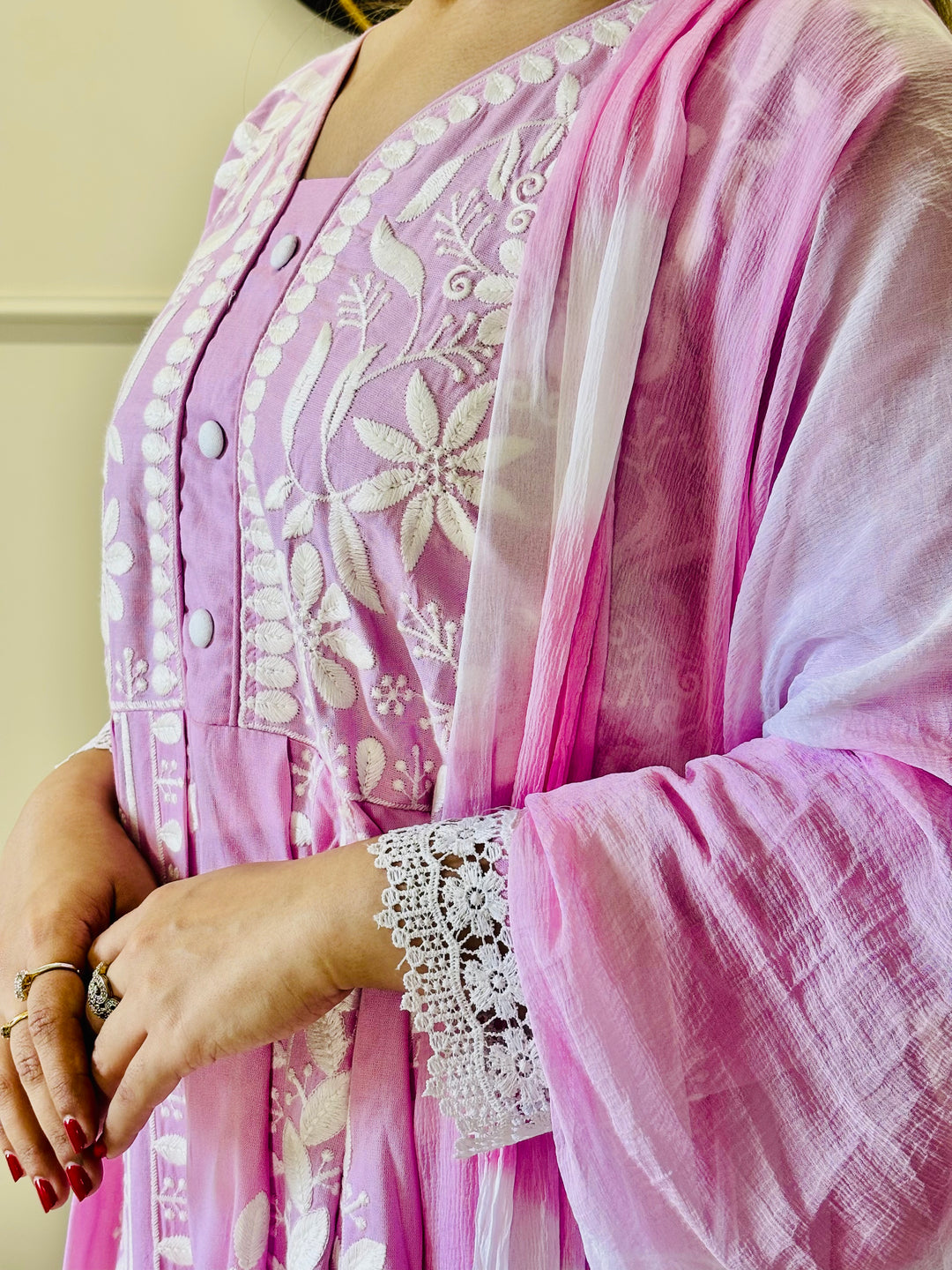 CHIKANKARI REYON COTTON KURTA SET WITH NAZEEN DYE DUPATTA