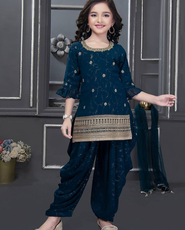 Gracefully Traditional, Stylishly Heavy Chinon Silk Dress