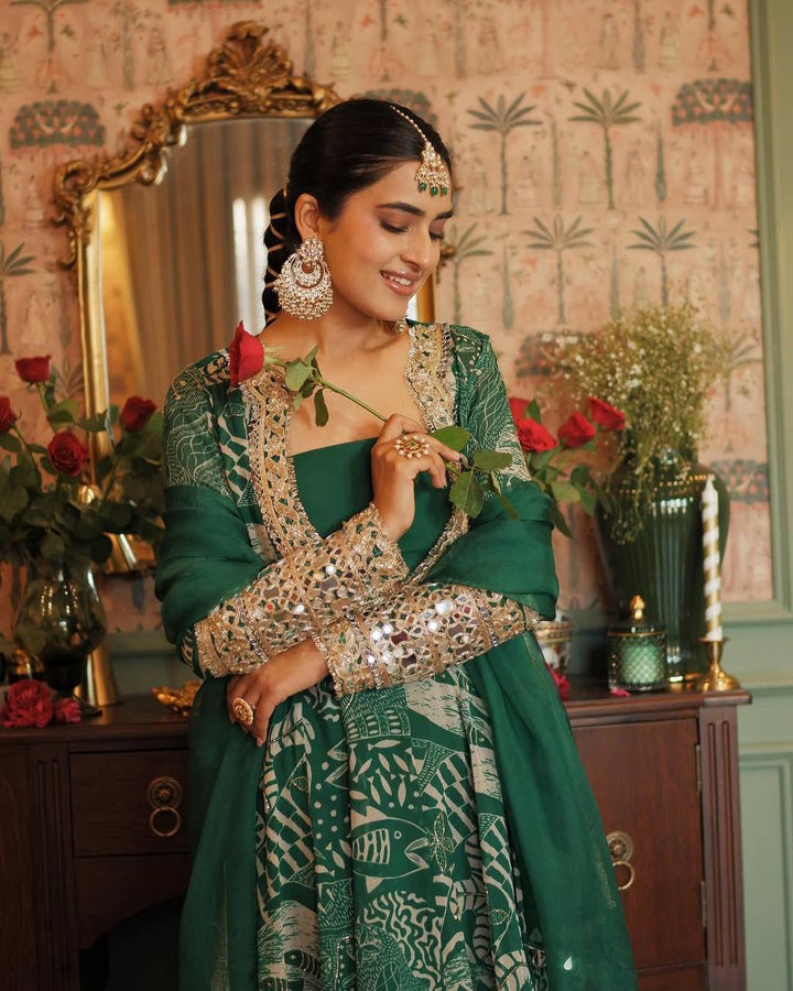 NEW TRENDY FOUR PIECE INDO WESTERN TOP BOTTOM BLOUSE WITH DUPATTA IN EMBROIDERED WORK