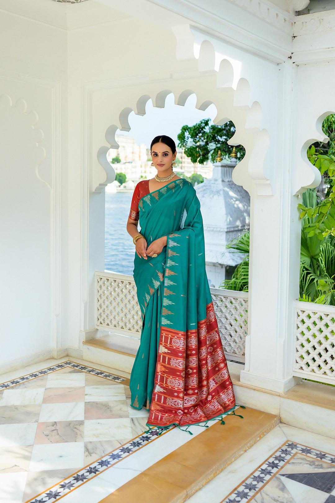 SOFT TUSSAR SILK SAREE WITH SILVER AND COPPER ZARI WEAVES WITH FANCY IKKAT PALLU