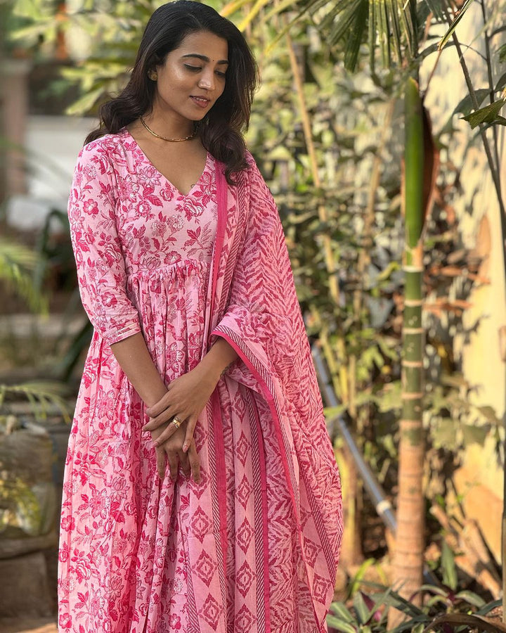 FLORAL PRINT COTTON KURTI SET