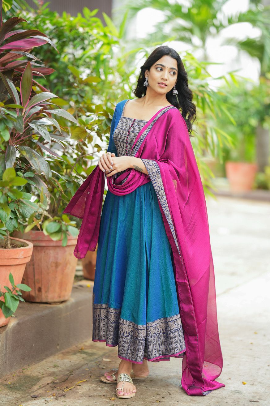 Beautiful Gown With Duppta :3 piece suit(top,bottom&dupatta)
