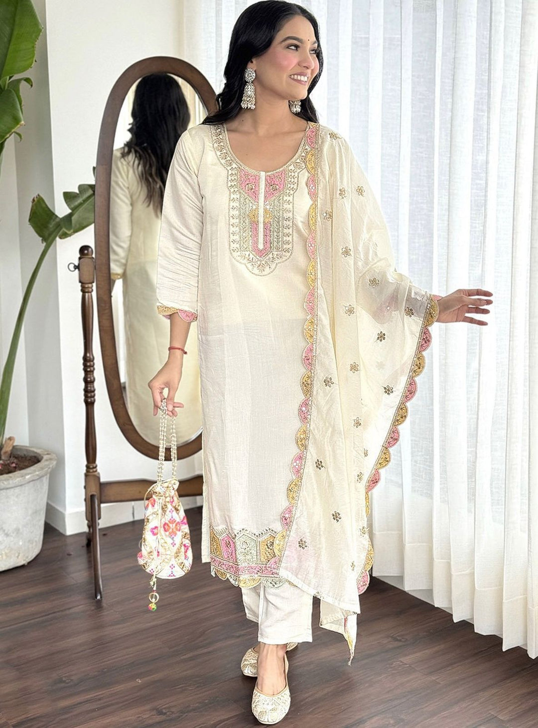 Exquisite White Suit Set with Embroidered Dupatta :3 piece suit(top,bottom&dupatta)