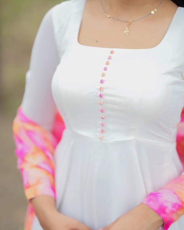 White Georgette Dress with Pink Shaded Dupatta :3 piece suit(top,bottom&dupatta)