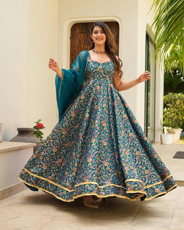 Luxurious Chinnon Silk Suit Set with Dupatta :3 piece suit(top,bottom&dupatta)