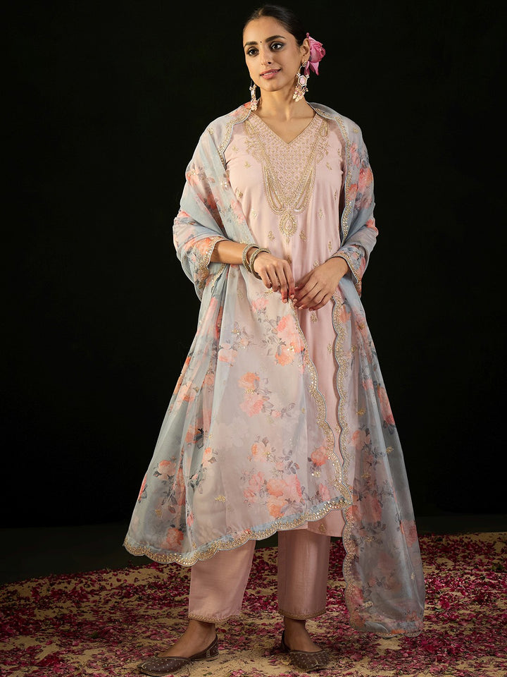 Elegant Soft Loom Pakistani Suit :3 piece suit(top,bottom&dupatta)