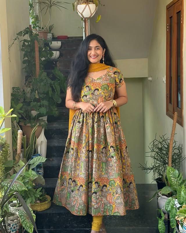 Beautiful Kalamkari Print Frock :3 piece suit(top,bottom&dupatta)