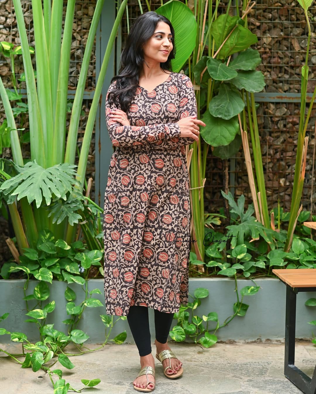 NEW PURE COTTON KURTI :3 piece suit(top,bottom&dupatta)