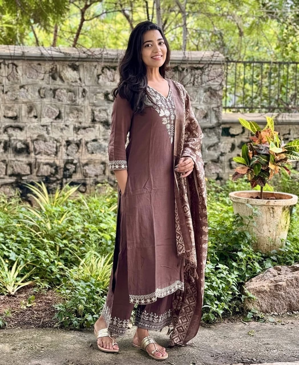 Classy Handloom Embroidery Set with Khadi Silk Banarasi Print Dupatta :3 piece suit(top,bottom&dupatta)