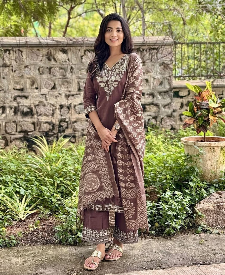 Classy Handloom Embroidery Set with Khadi Silk Banarasi Print Dupatta :3 piece suit(top,bottom&dupatta)