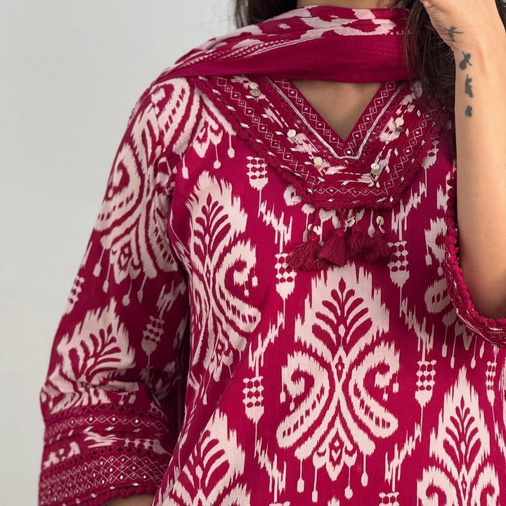 Comfort With Our Beautiful 3-Piece Embroidered Cotton Kurti Set :3 piece suit(top,bottom&dupatta)
