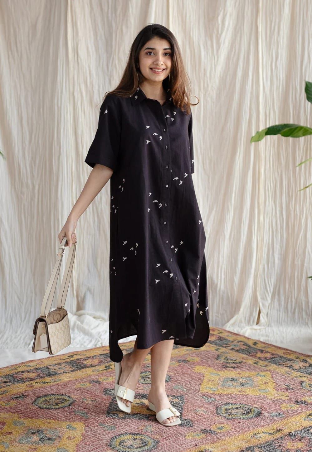 Comfort With Our New Multi-Flower Midi Kurti Set :3 piece suit(top,bottom&dupatta)