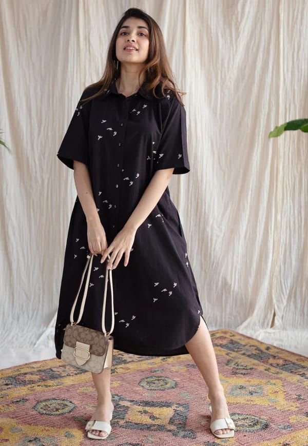 Comfort With Our New Multi-Flower Midi Kurti Set :3 piece suit(top,bottom&dupatta)