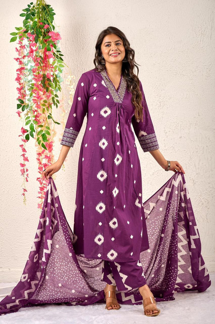 Premium Discharge Cotton 3-Piece Set with Handwork :3 piece suit(top,bottom&dupatta)