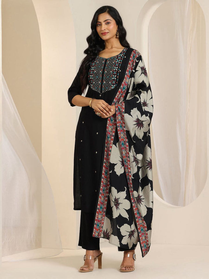 Royal Black Floral Printed Kurta Set