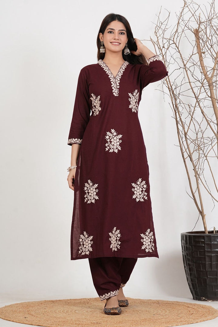 Royal Grace Embroidered Suit Set