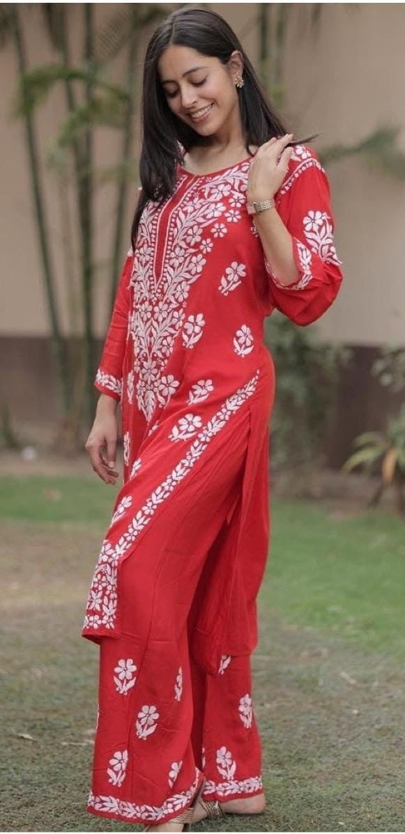 REYON COTTON KURTA SET WITH CHIKANKARI WORK