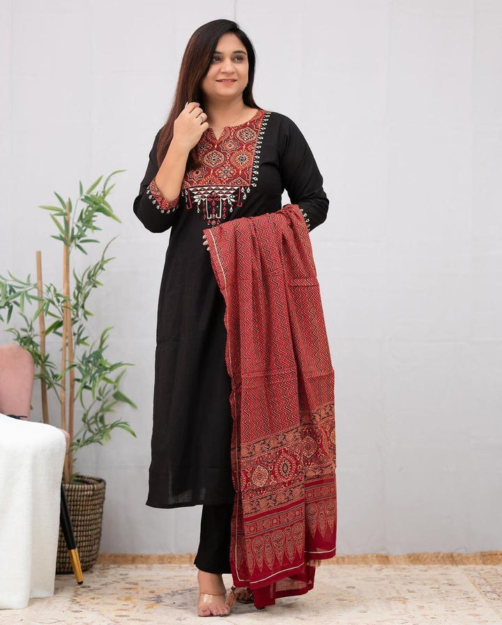 REYON KURTA WITH COTTON DUPATTA SET