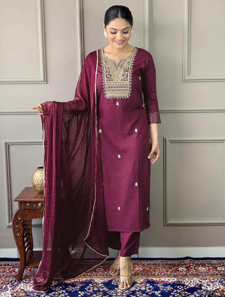 Women's Embroidery Work Kurta Set :3 piece suit(top,bottom&dupatta)