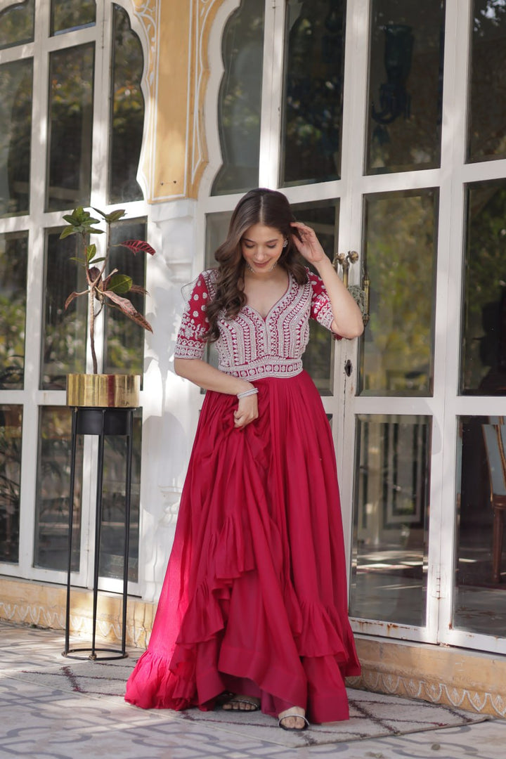 Georgette Embroidered Kurti with Lehenga Set :3 piece suit(top,bottom&dupatta)