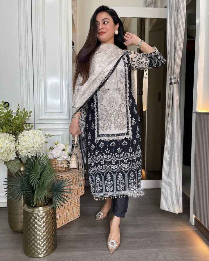 Trendy Chinon Printed Suit Set