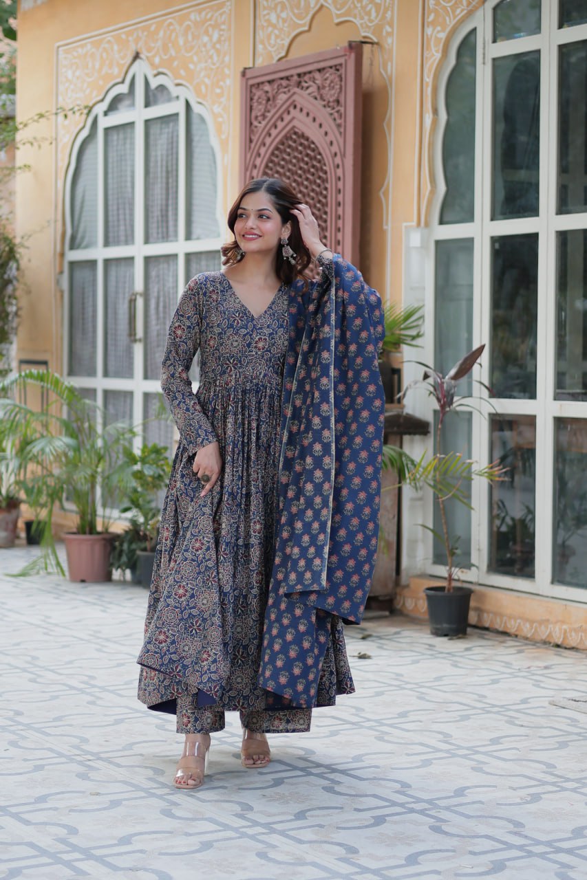 PURE COTTON KURTA BOTTOM WITH DUPATTA :3 piece suit(top,bottom&dupatta)