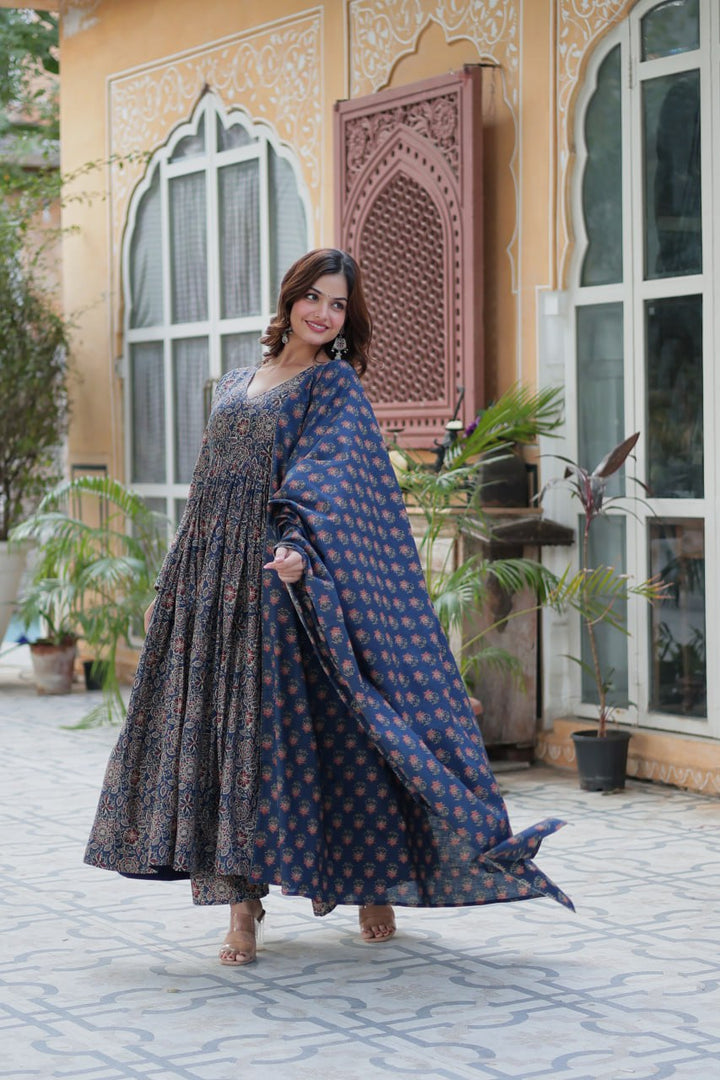 PURE COTTON KURTA BOTTOM WITH DUPATTA :3 piece suit(top,bottom&dupatta)