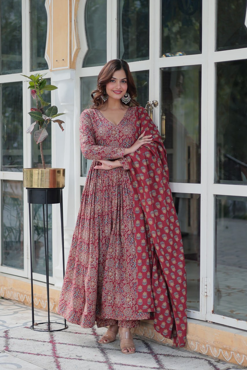 PURE COTTON KURTA BOTTOM WITH DUPATTA :3 piece suit(top,bottom&dupatta)