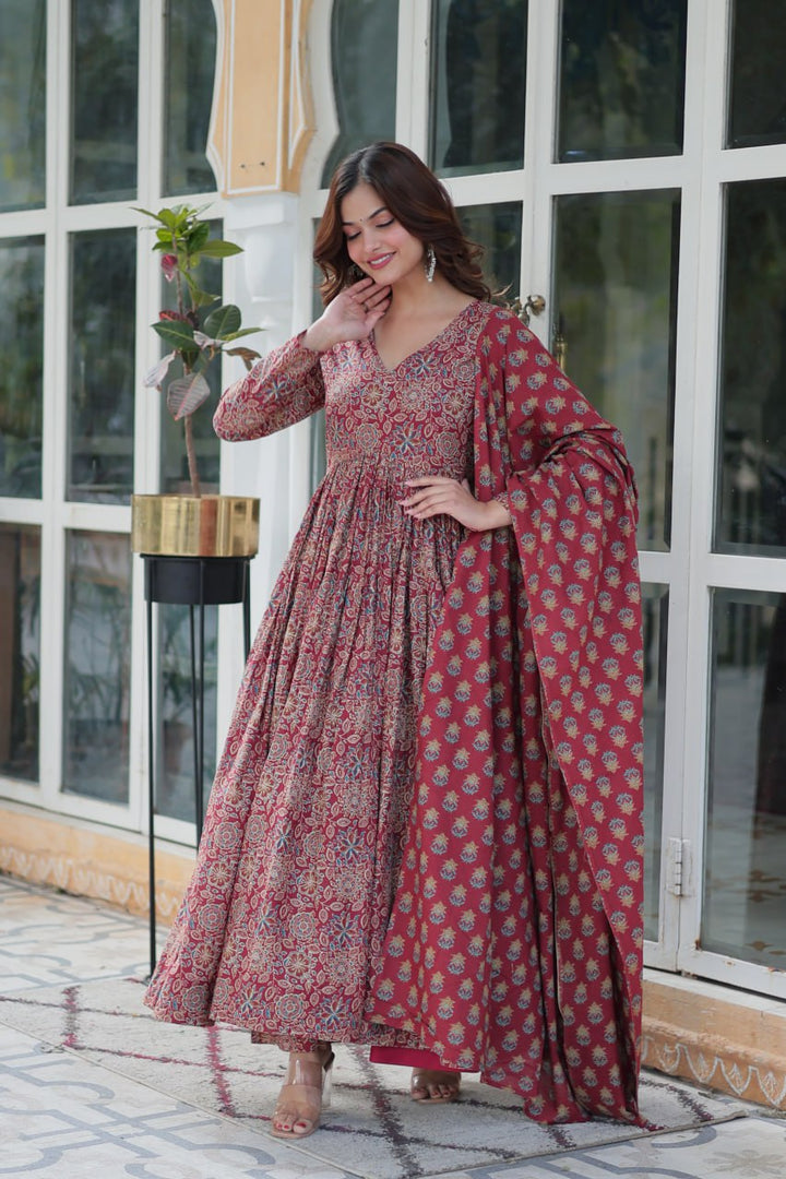 PURE COTTON KURTA BOTTOM WITH DUPATTA :3 piece suit(top,bottom&dupatta)