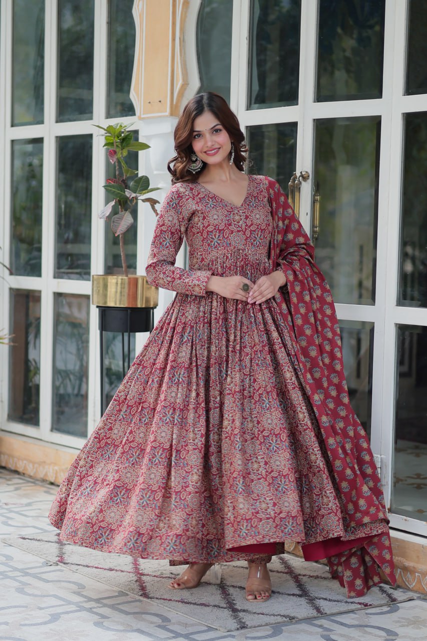 PURE COTTON KURTA BOTTOM WITH DUPATTA :3 piece suit(top,bottom&dupatta)