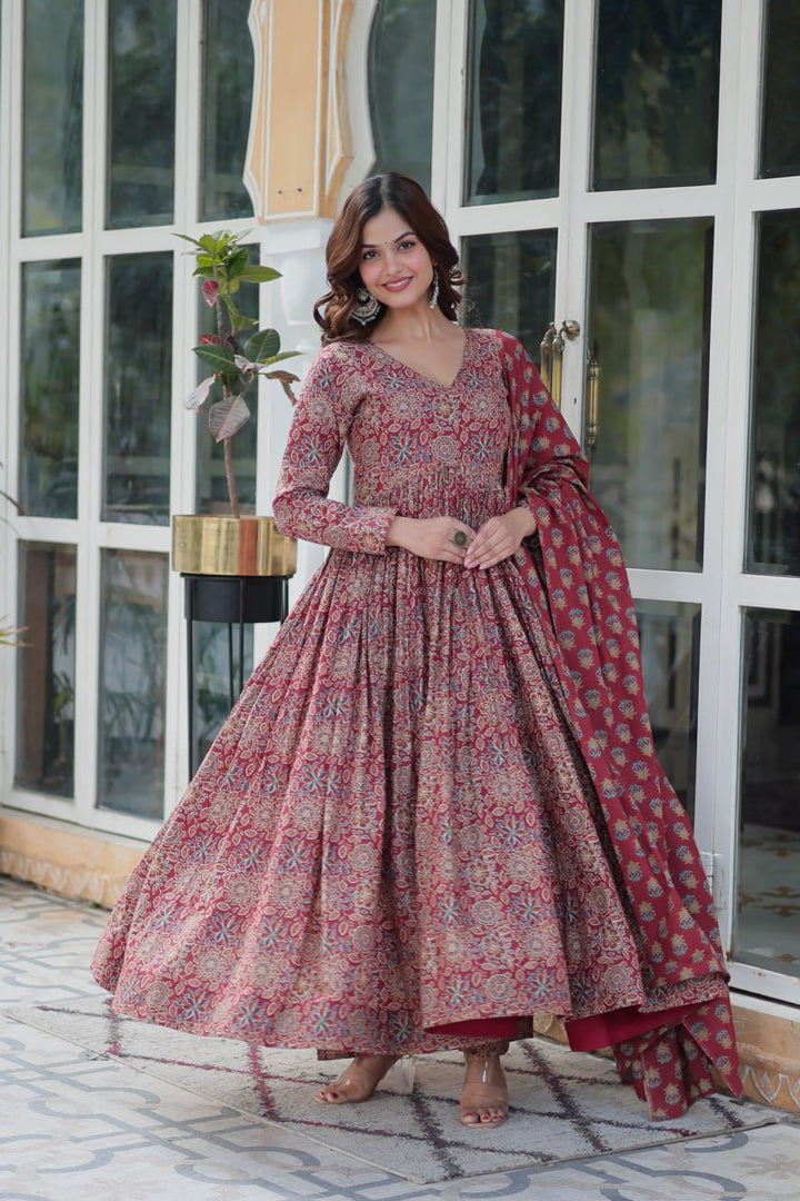 PURE COTTON KURTA BOTTOM WITH DUPATTA :3 piece suit(top,bottom&dupatta)