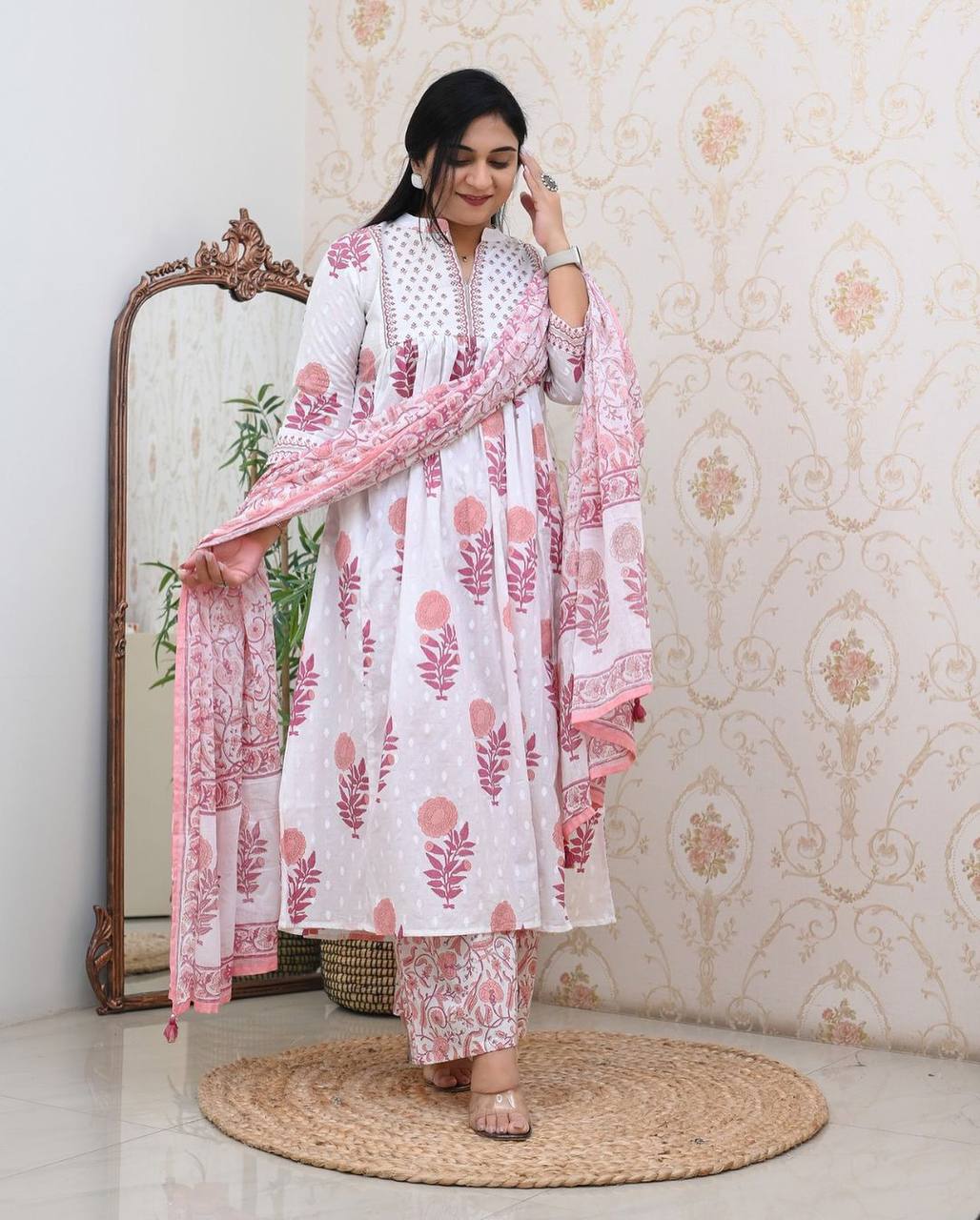 BEAUTIFUL COTTON SUIT SET