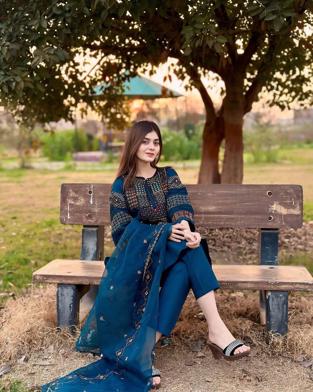 TRENDING ROMAN SILK FABRIC TOP PANT WITH DUPATTA :3 piece suit(top,bottom&dupatta)