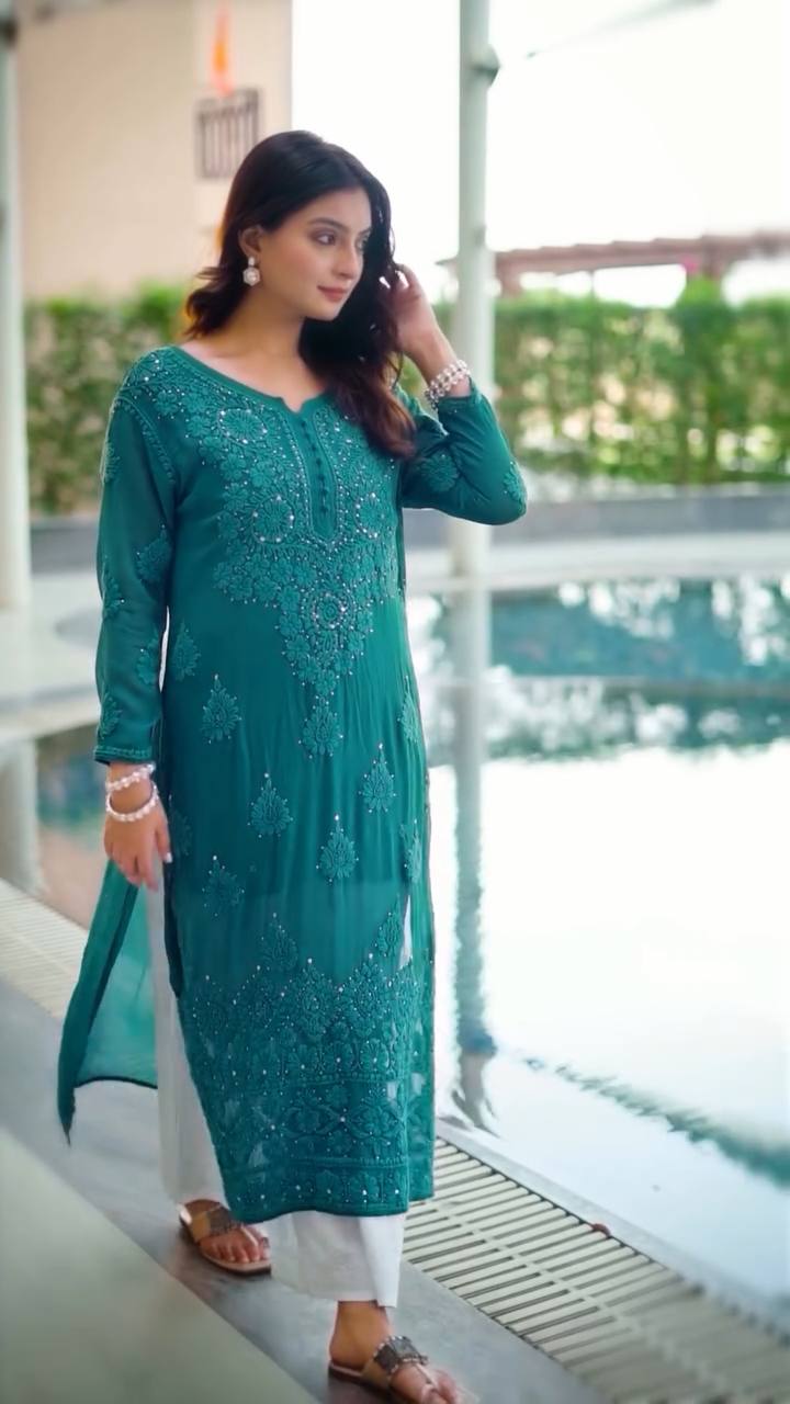 NEW CHIKANKARI KURTA PANT :3 piece suit(top,bottom&dupatta)