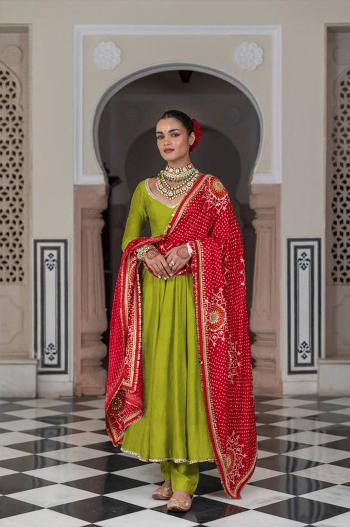 Elegance Redefined – Premium Chinon Suit Set