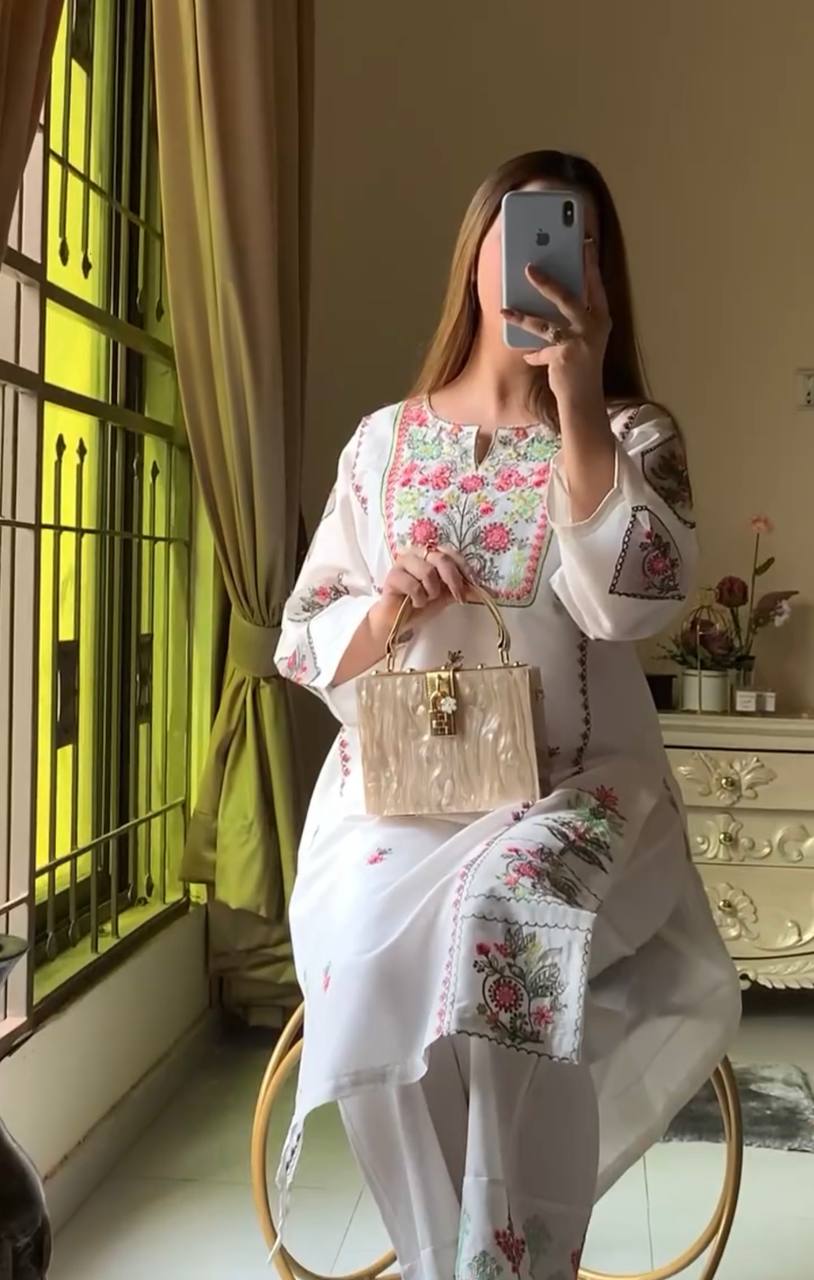 Elegant Stylish White Heavy Rayon Silk Top with Plazzo