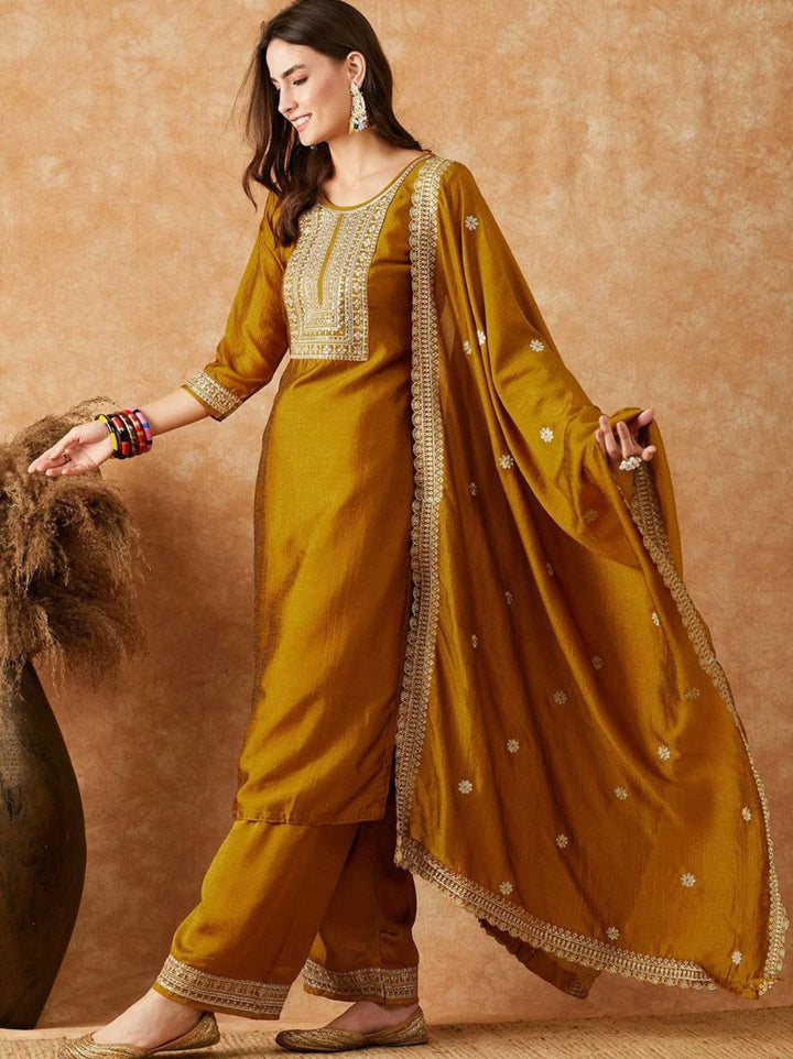 The Elegant Embroidered Vichhitra Set