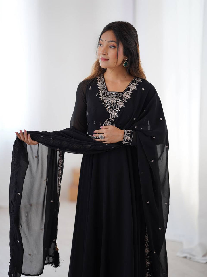 Elegant Designer Anarkali Set