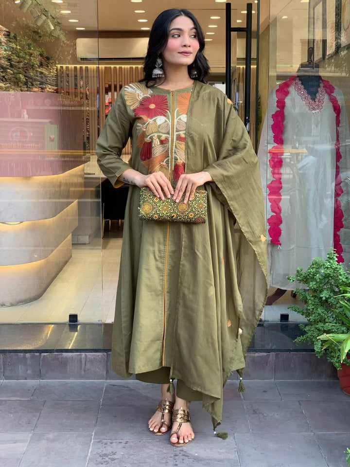 Effortless Elegance: The Pure Mul Cotton 3-Piece Set