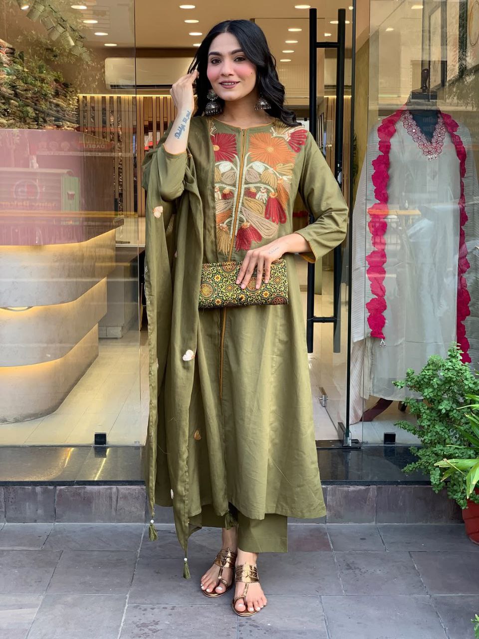 Effortless Elegance: The Pure Mul Cotton 3-Piece Set