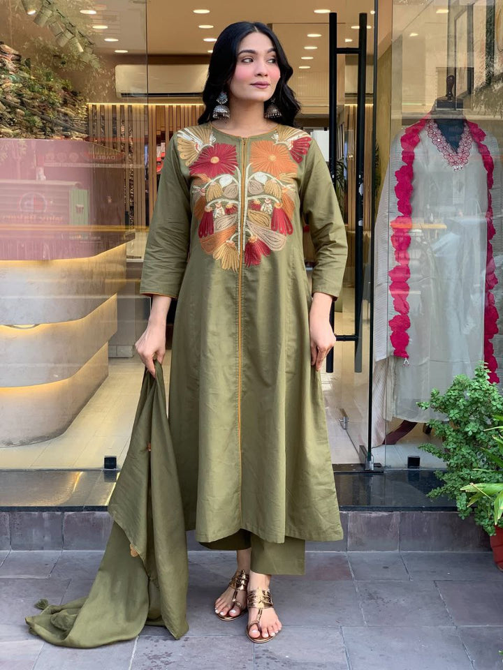 Effortless Elegance: The Pure Mul Cotton 3-Piece Set
