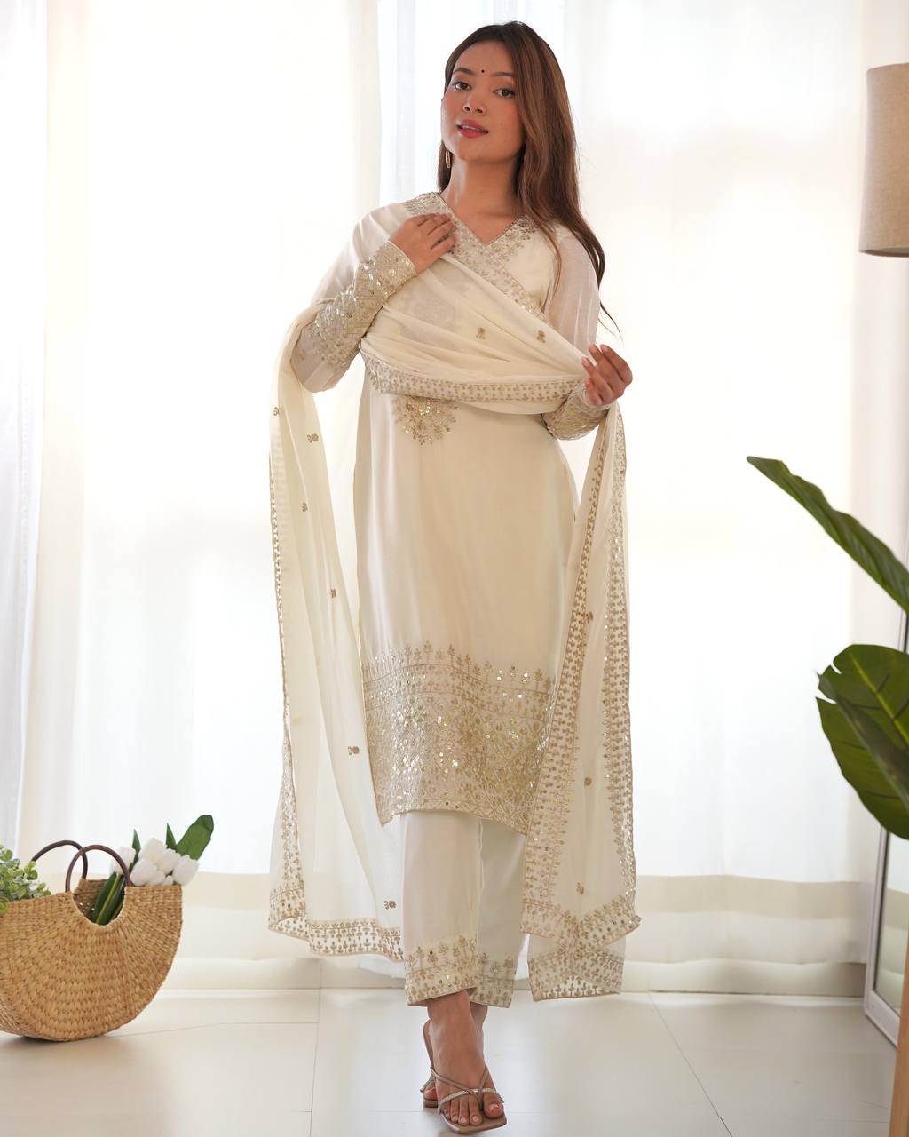 BEAUTIFUL WHITE COLOR PURE CHINON SILK KURTA SET WITH DUPPTA