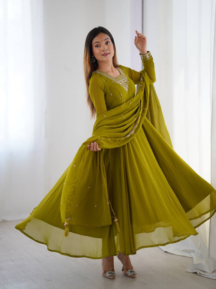 Elegant Designer Anarkali Set