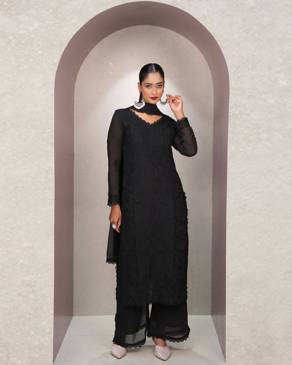 Elegant Chikankari embroidery Fox Georgette Kurta Set