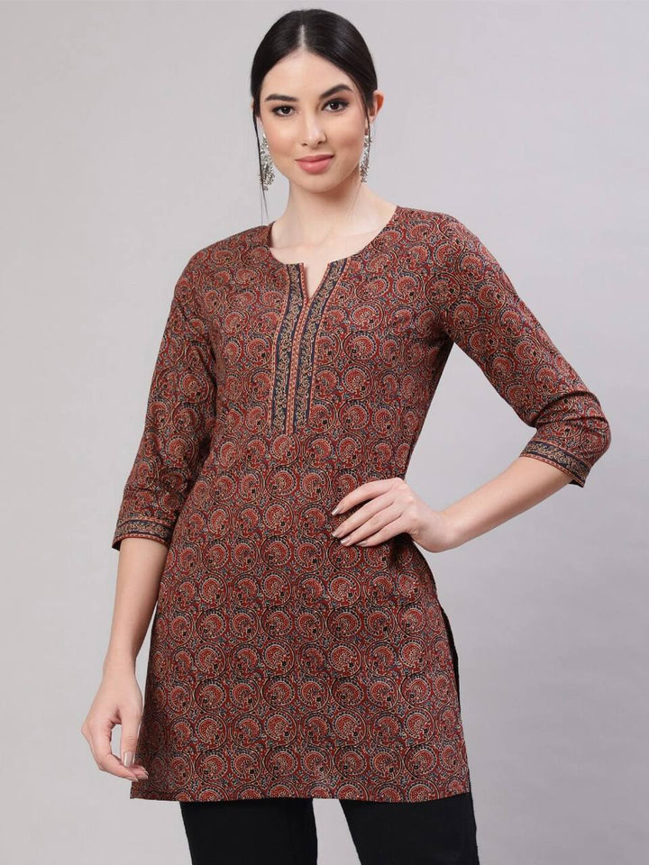 Classy & On-Trendy Cotton Printed Tops for Regular Office Wear