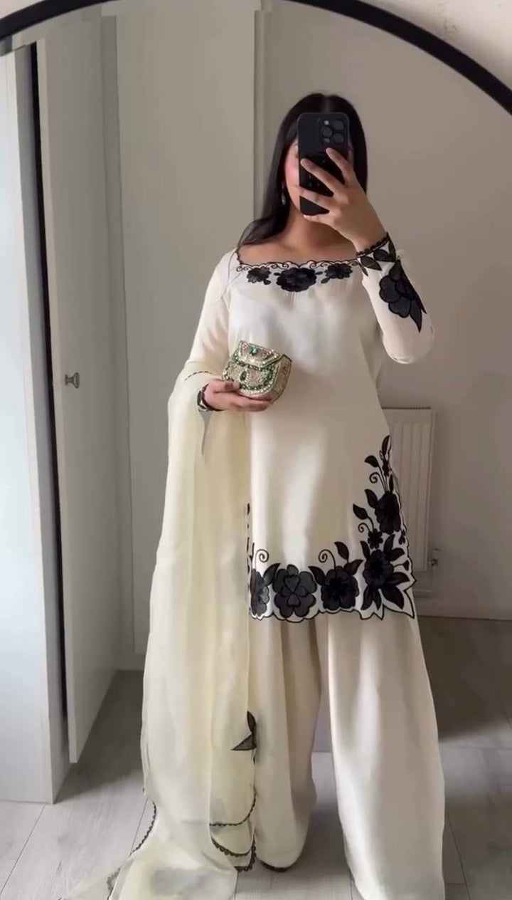 Beautiful Embroidered Fendy Silk Set