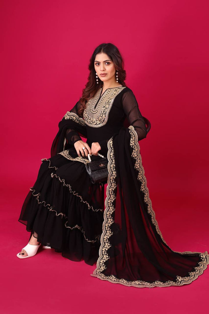 Blooming Faux Georgette Sharara Set :3 piece suit(top,bottom&dupatta)