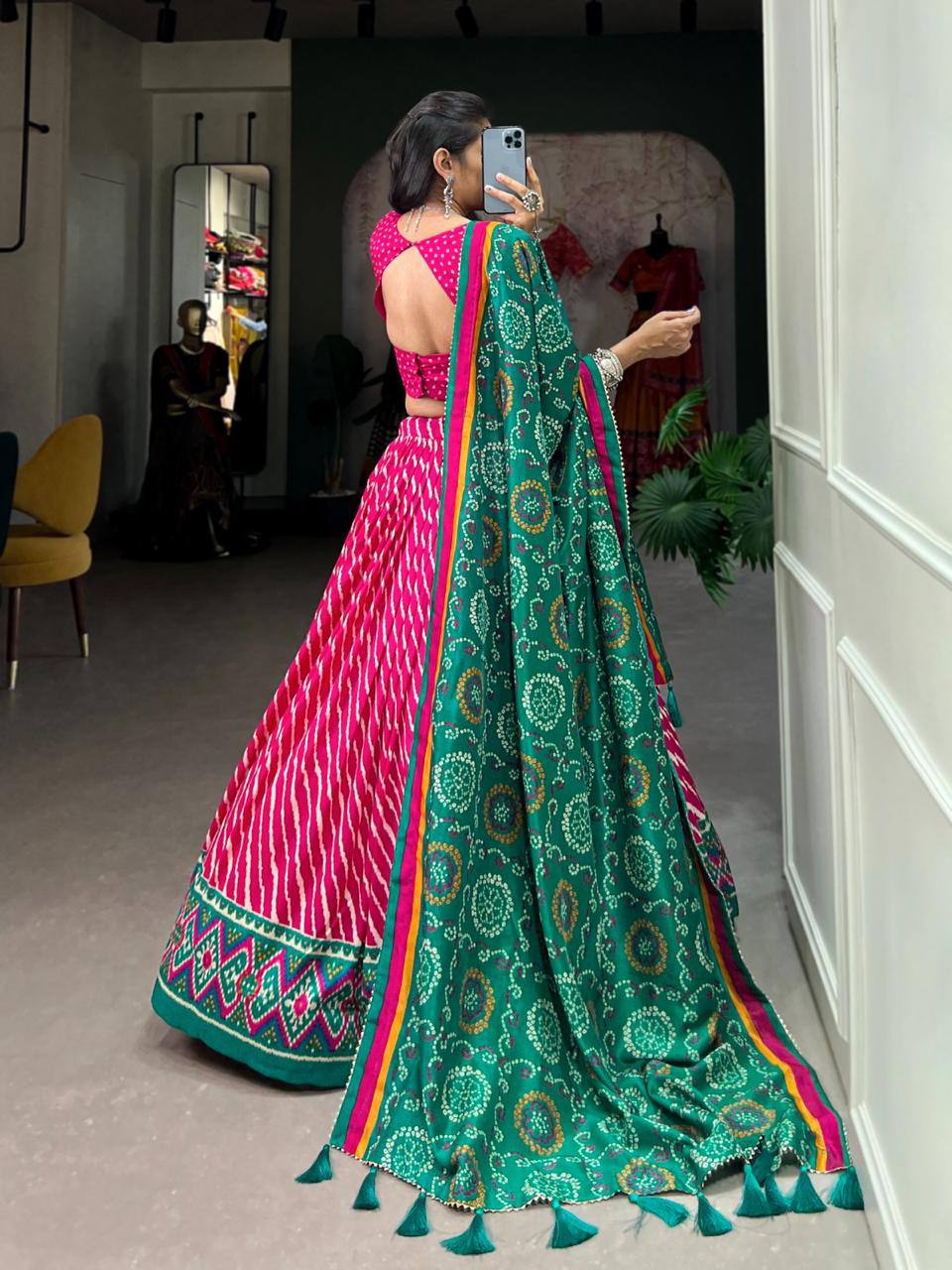 PRESENTING LEHERIYA PRINT FULLY STITCHED LEHENGA CHOLI