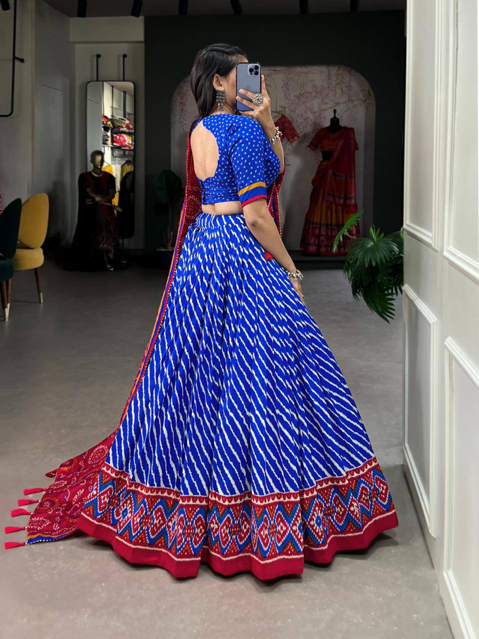 PRESENTING LEHERIYA PRINT FULLY STITCHED LEHENGA CHOLI