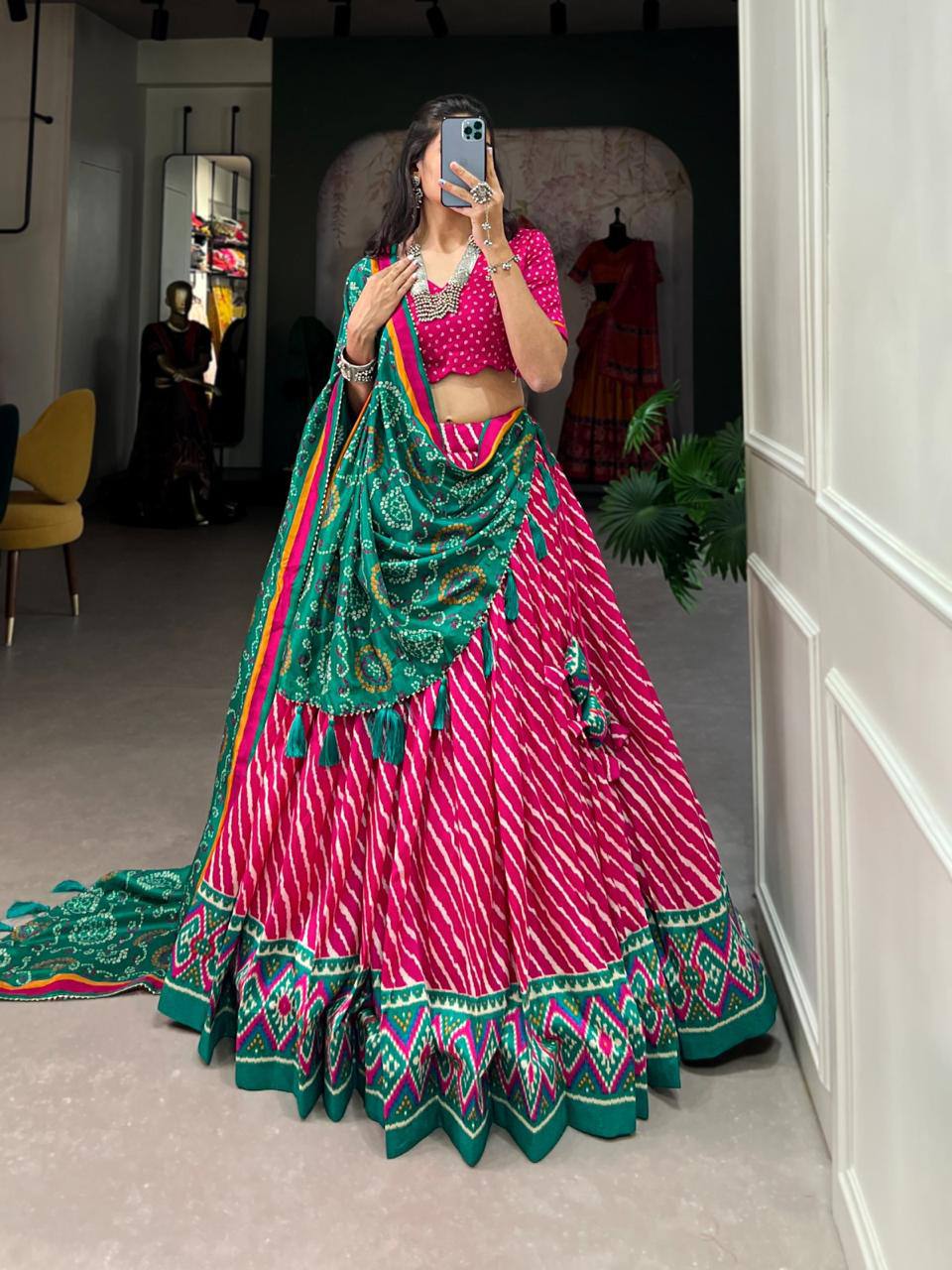 PRESENTING LEHERIYA PRINT FULLY STITCHED LEHENGA CHOLI